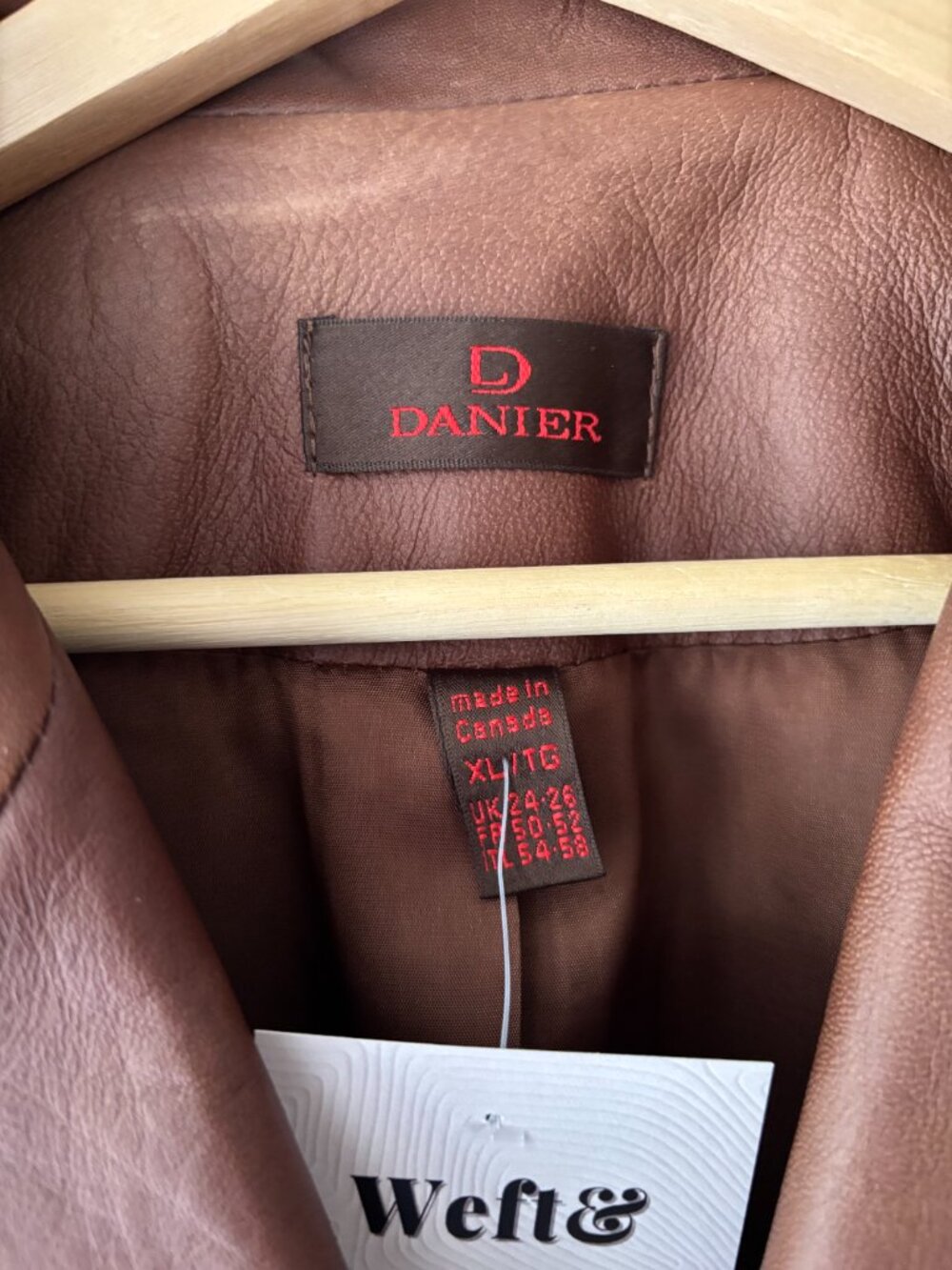 1990s Brown Leather Danier Jacket | Made in Canada - Picture 4 of 5